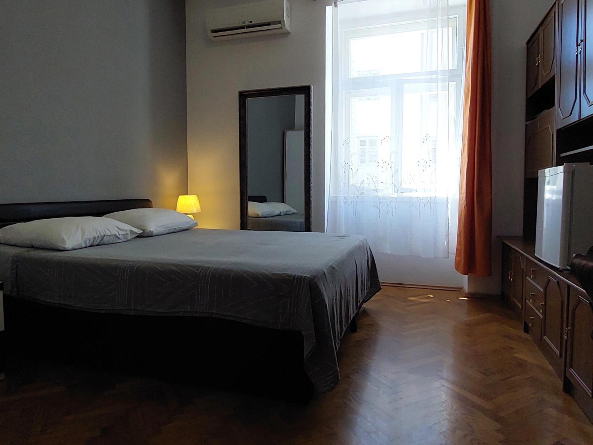 Central Jardin Guest House Split Exterior foto