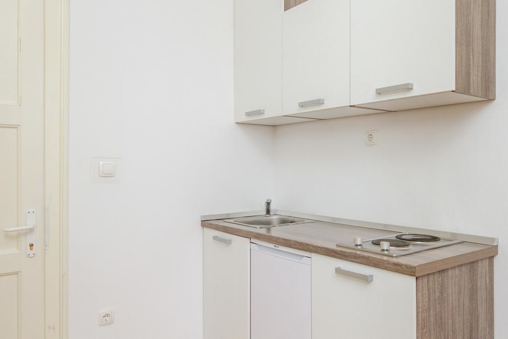Central Jardin Guest House Split Habitación foto